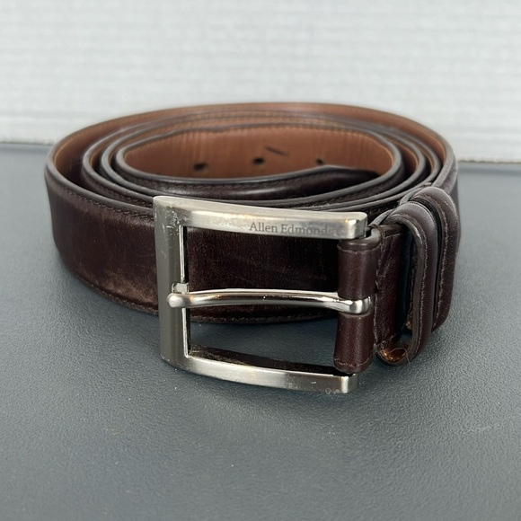 Allen Edmonds Other - Allen Edmonds men's Brown Leather Belt size 56